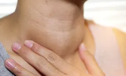 Boyundaki et benleri sanıldığı kadar masum değil