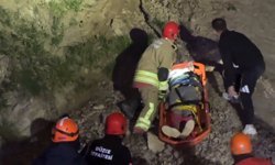 Düzce’de yamaçta mahsur kalan 3 kişi kurtarıldı