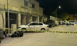 Eskişehir’de metruk iş yeri kendiliğinden yıkıldı