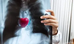 Kalbi durdurulmadan yapılan ameliyatla sağlığına kavuştu