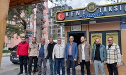AK Parti teşkilatından 75. Yıl Mahallesi'nde hane ziyaretleri