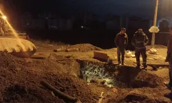 Kütahya Belediyesi suyu tamir ederken, elektriğin kesilmesine neden oldu