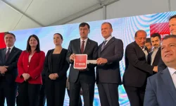 Kütahya Belediyesi'ne TBB’den araç desteği