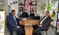 Kütahya'da Gediz MHP ilçe yönetiminden esnaf ziyareti