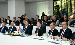 Kütahya Valisi Işın orman yangını toplantısına katıldı