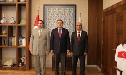 Kütahya Valisi Işın’dan emekli polislere anlamlı veda