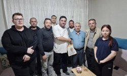 AK Parti teşkilatından Yunusemre Mahallesi'ne hane ziyareti