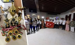 Kütahya'nın genç şefleri Cezayir’de tarih yazdı: 9 altın madalya, 6 kupa!