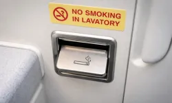 Uçaklarda küllük olmasının nedeni merak konusu oldu