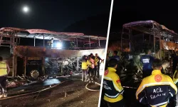 Denizli'de yolcu otobüsü bariyere çarptı, alev aldı