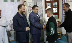 Kütahya protokolü, vatandaşlarla bayramlaştı