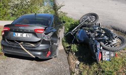 Kütahya’da motosiklet ile otomobil çarpıştı, 1 yaralı