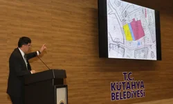 Kütahya’da Başkan Kahveci pazarcı esnafıyla istişare toplantısı yaptı