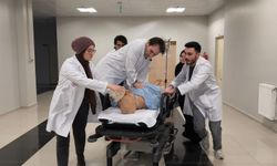 Kütahya'da tıp öğrencileri simülasyon merkezinde doktorluğa hazırlanıyor