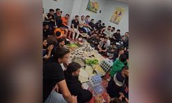 Kütahya’da üniversite öğrencileri sıra gecesinde eğlendi