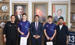 Kütahyalı badmintonculardan Türkiye ikinciliği