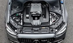 Mercedes-AMG V8 motorlara geri dönüyor