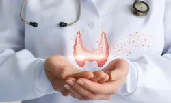 Paratiroid adenom nedir, belirtileri nelerdir?