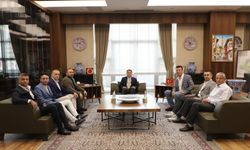 Kütahya Valisi Işın çarşı yönetimini kabul etti