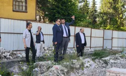 Kütahya Valisi Işın, külliyede incelemelerde bulundu