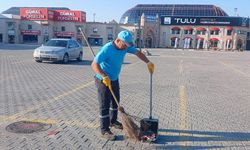 Kütahya’da Çiniciler Çarşısı çevresinde temizlik çalışması yapıldı