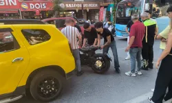 Kütahya’da motosiklet, ticari taksiyle çarpıştı