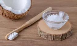 Oil pulling nedir? Faydaları ve doğru uygulama