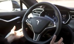 Tesla Otopilot kazasında bir kişi hayatını kaybetti