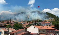 Tarihi Kütahya Kalesi’nde yangın