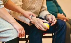 Kişilik değişikliği Alzheimer belirtisi olabilir