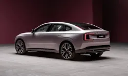 Volvo sedan ve station wagon modellerini geri getiriyor