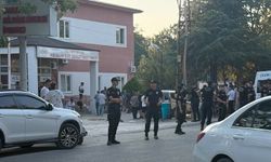 Afyonkarahisar'da 77 yaşındaki baba, oğluyla tartışan 2 kişiyi öldürdü