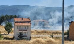 Kütahya Yoncalı'da ot yangını ekipleri alarma geçirdi