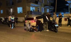 Kütahya’da motosiklet otomobile çarptı, sürücü yaralı