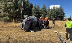 Afyonkarahisar’da otomobil tarlaya devrildi: 1 ölü