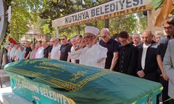 Hayatını kaybeden Kütahyalı sevilen iş insanı Kıratlı, defnedildi