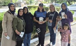 Kütahya’da polis ekiplerinden okul ve pazarda bilgilendirme