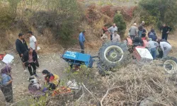 Manisa’da traktör devrildi: 2 ölü, 3 yaralı