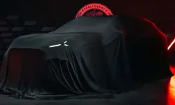 Mercedes-AMG'nin ilk elektrikli süper SUV modeli ekimde tanıtılacak