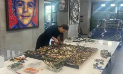 Atık malzemelerden sanat eserleri ortaya çıkarıyor