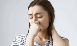 Hıçkırık neden olur? Hıçkırık nasıl geçer?