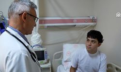 Kalp kapak ameliyatıyla üç kapağı yenilenen genç iyileşti