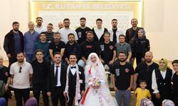Kütahya’da iki gencin motosiklet tutkusu, evlilikle sonuçlandı