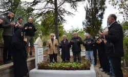 Kütahya’da merhum sanatçı Yakupoğlu, unutulmadı