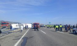 Manisa’da katliam gibi kaza; 11 kişi öldü, 27 kişi yaralandı