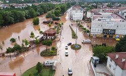 Bartın'da selin çekildiği bölgelerde temizliğe başlandı