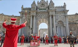 Mehteran Birliği, Dolmabahçe Sarayı'nda gösteri düzenledi