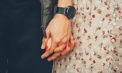 "Aşkın ilk evreleri stresli geçiyor"