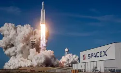 SpaceX, Starship'i geciktirdiği için ABD'yi eleştirdi