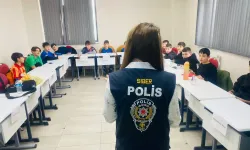 Kütahya’da öğrencilere siber suçlarla mücadele anlatıldı 